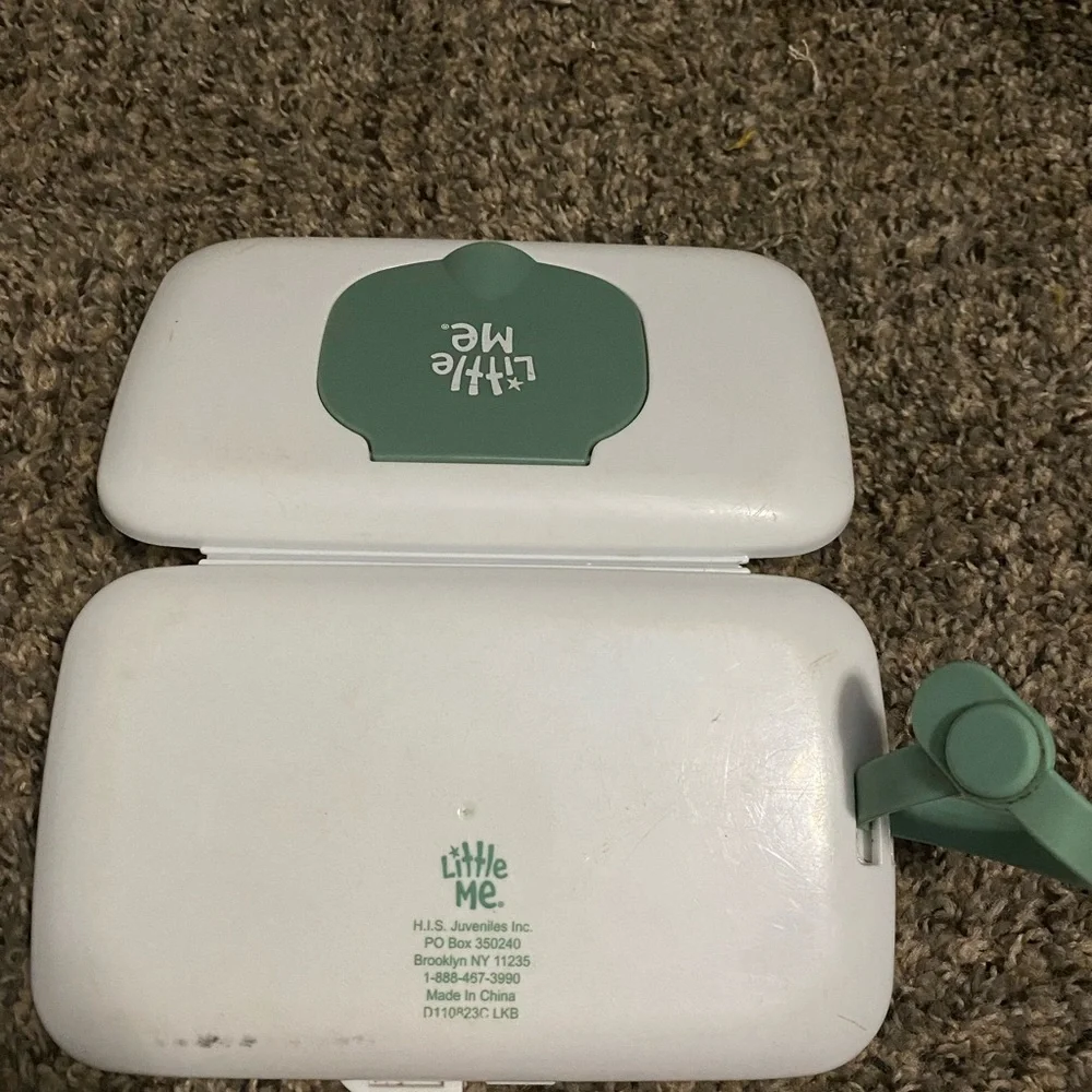 Little Me baby wipes case